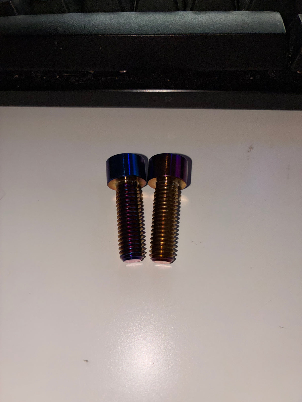 Surron Style Triangle Bolts