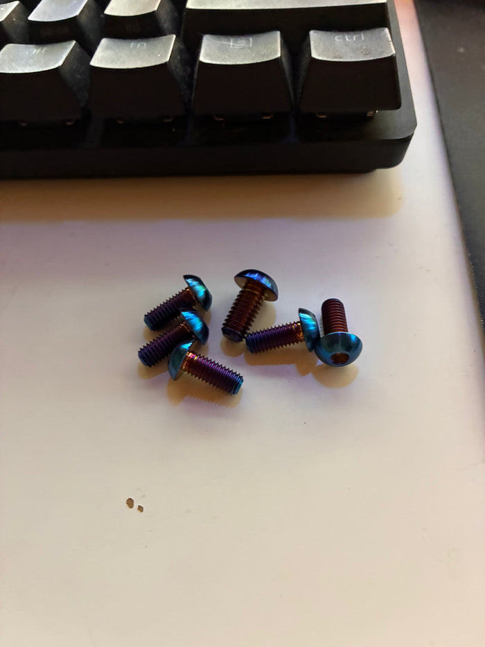 Titanium rotor bolts